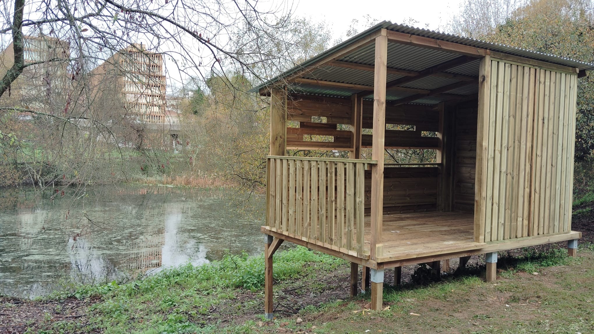 2025/12/09: Remate do novo observatorio de Cornes.